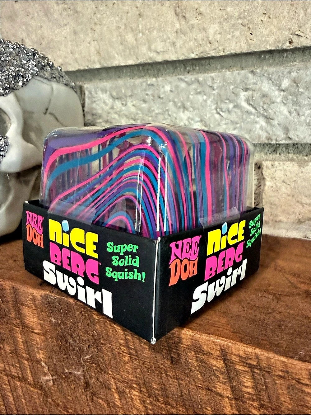 NeeDoh Nice Berg Swirl Sensory Fidget Toy Pink & Blue NWT